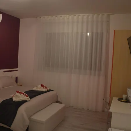 L'incanto Degli Artisti Maison d'hôtes 4*