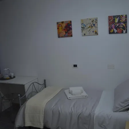 Гостевой дом L'incanto Degli Artisti 4*
