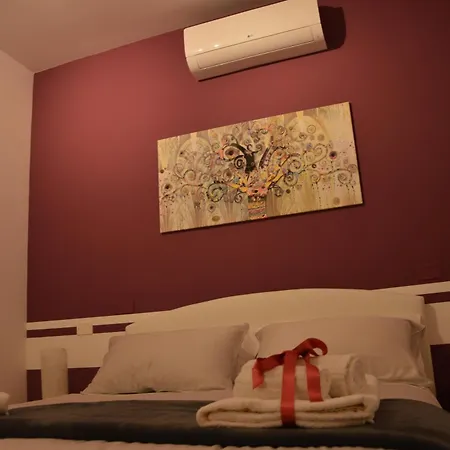 L'incanto Degli Artisti Гостевой дом 4*